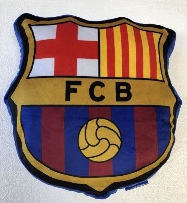 Cojín fútbol FC Barcelona Producto con licencia oficial del FC Barcelona Medida 25 x 35 cm Mejor calidad a bajo precio